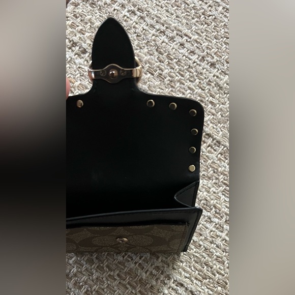Coach Wallet. - Picture 3 of 3